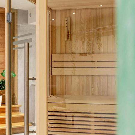 Chalet Aus Holz Γκάρμις-Παρτενκίρχεν Εξωτερικό φωτογραφία