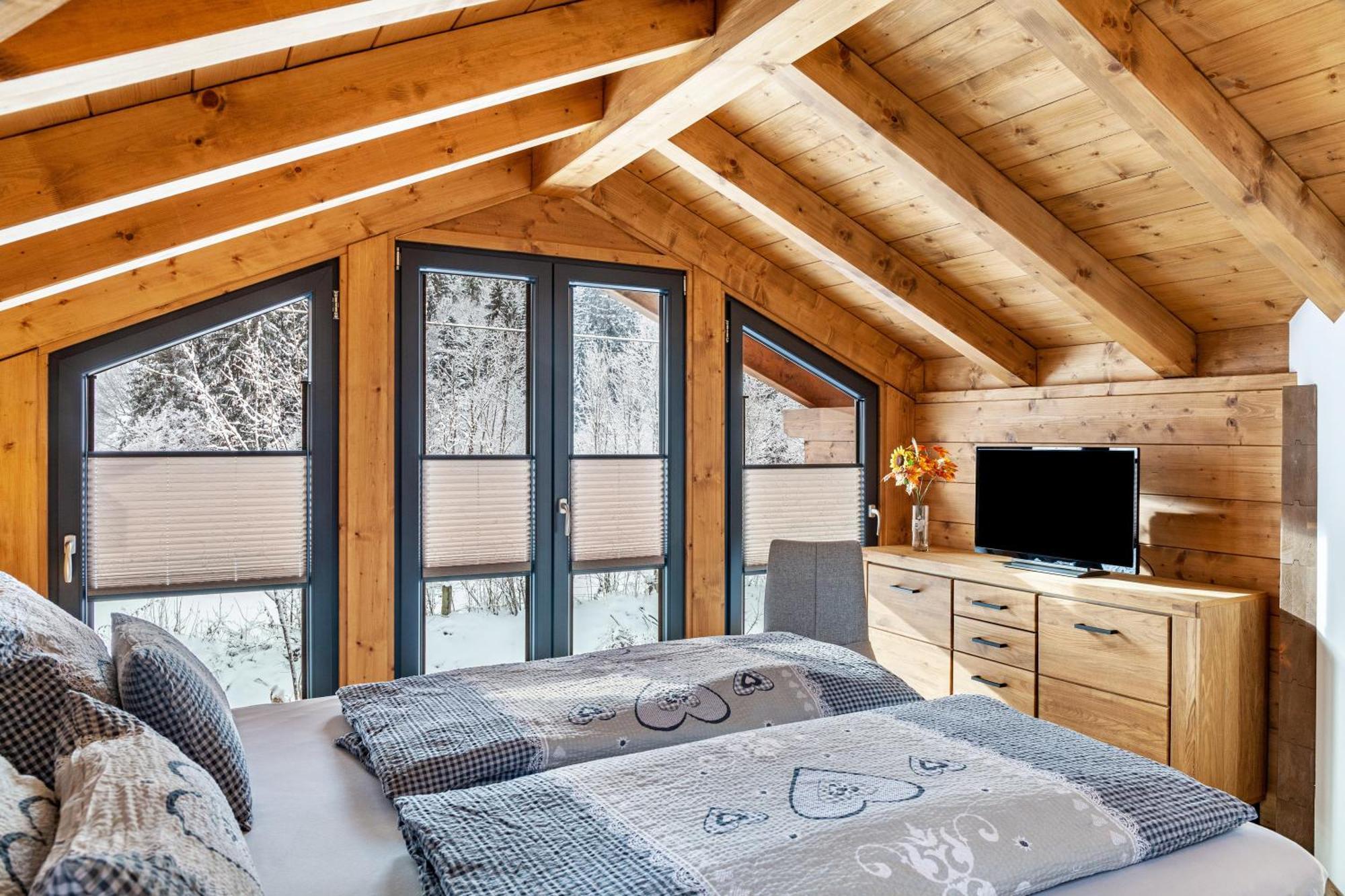 Chalet Aus Holz Γκάρμις-Παρτενκίρχεν Εξωτερικό φωτογραφία