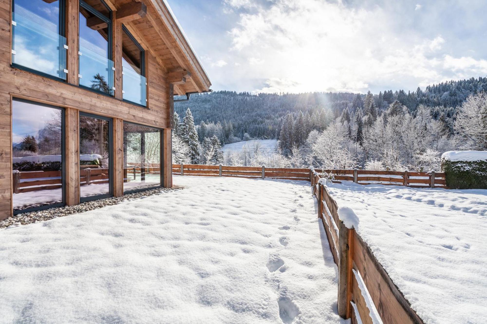 Chalet Aus Holz Γκάρμις-Παρτενκίρχεν Εξωτερικό φωτογραφία